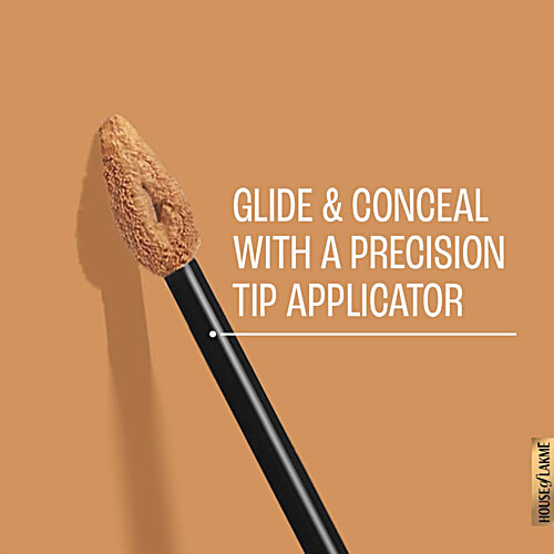 Lakme Xtraordin-airy Mattreal Mousse Concealer, 9 g Caramel Conceals Dark Circles, Even skin tone