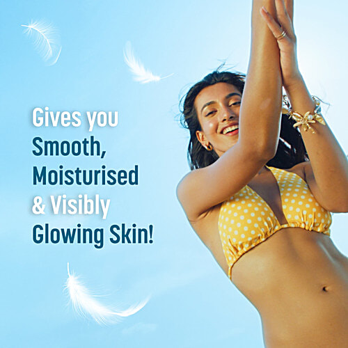 Veet Pure Hair Removal Cream - Aloe Vera, Fresh Smell, Sensitive Skin, 30 g  86% Natural Ingredients, Smooth & Glowing Skin