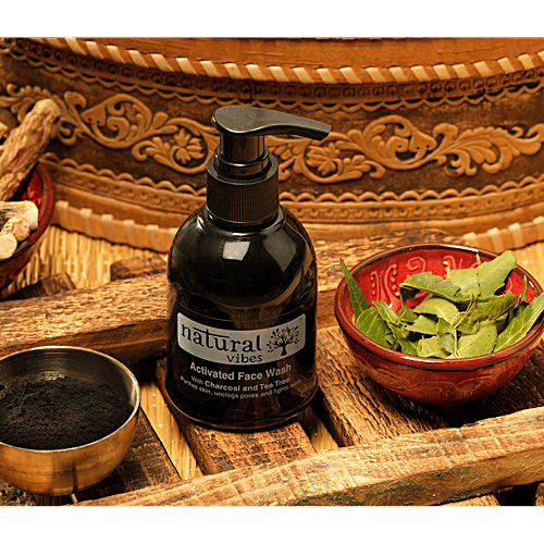 natural vibes face wash