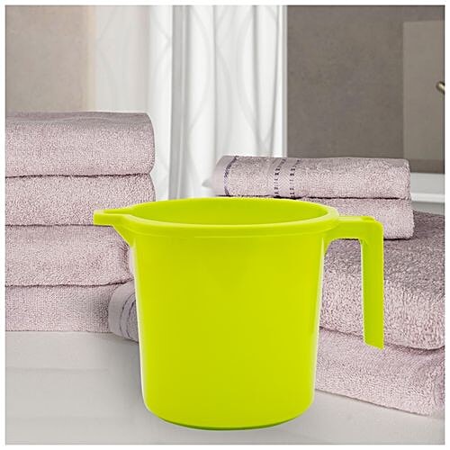 BB Home Premium Plastic Bathing Mug - Green, 1 L  