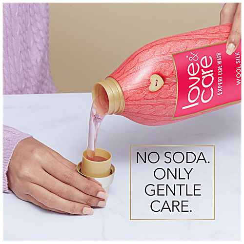 Love & Care Liquid Detergent - Expert wash for Woollens, Silks & Chiffons, 950 ml pH Neutral, No Enzyme, No Bleach