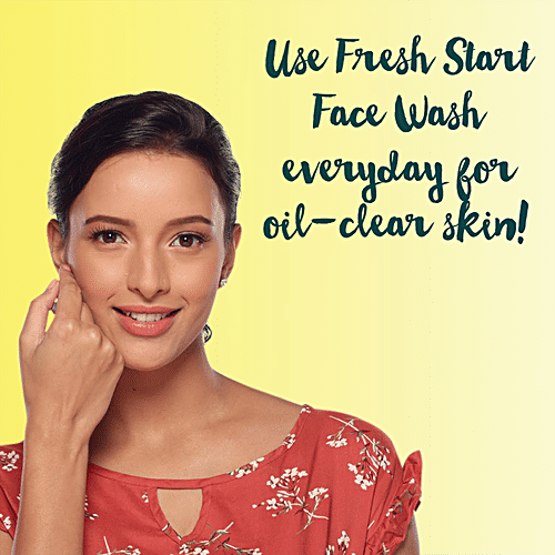 Himalaya Fresh Start Oil Clear Lemon Face Wash, 200 ml  