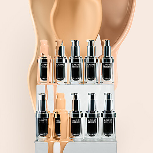 Lakme Absolute 3D Cover Foundation - Warm Creme, 15 ml  