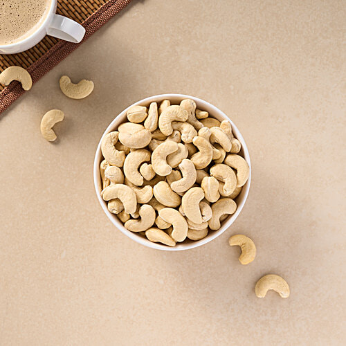 bb Royal Organic Cashew/Godambi - Whole, 1 kg  
