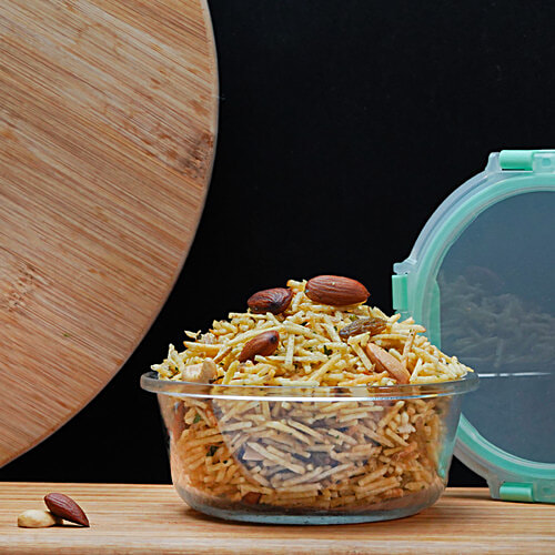 BB Home Borosilicate Glass Round Container With Lid - Green, 640 ml  