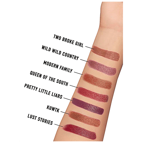 MyGlamm Lit Satin Matte Lipstick - Pretty Little Liars, 4.5 g  