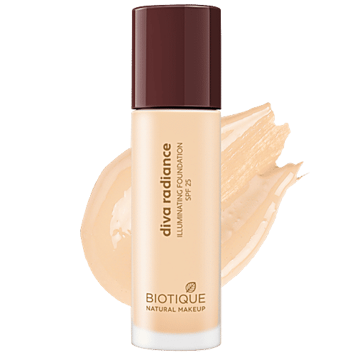 Biotique Natural Makeup Diva Radiance Illuminating Foundation - Pearl Barley, 30 ml  
