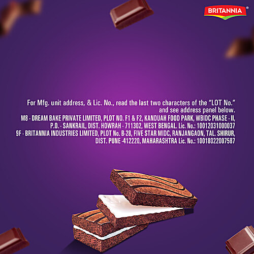 Britannia Layerz Choco Layer Cake - Comination Of Vanilla & Fluffy Cake, Contains Egg, 25 g  Contains Egg