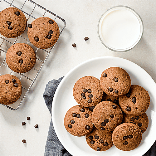 Buy bb Popular Bakery Biscuit Choco Chip Online at Best Price bigbasket