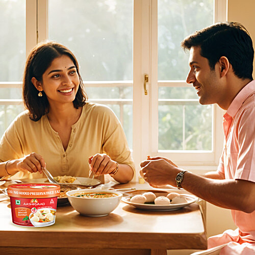 Aashirvaad Instant Mini Idli Sambar, 75 g Ready to Eat Idli Sambar, Instant Breakfast