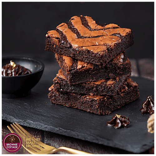 Brownie Cottage Gooey Brownie - With Less than 5% Maida, Freshly Baked, Dark Belgian, 70 g With Less than 5% Maida
