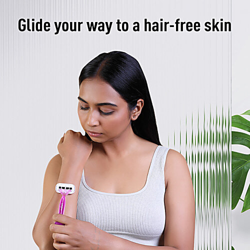SIRONA Reusable 4 Blade Reusable Body Razor with Aloe Boost For Women, 1 pc  Easy Shave, No Cuts