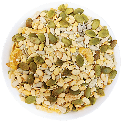 True Elements Multivitamin Trail Mix - Roasted Watermelon, Pumpkin, Sunflower, Sesame, Apricot & Soynuts - Healthy Snacks, Mixed Seeds for Eating, 125 g  