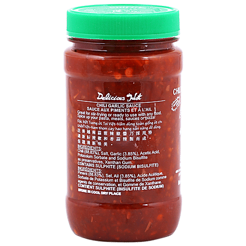 Buy Tuong Ot Sriracha Chili Garlic Sauce Spicy Online at Best Price