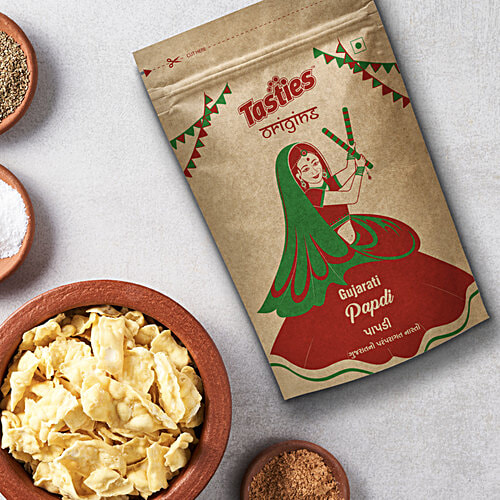 Tasties Origins Gujarati Besan Papdi, 150 g Namkeen 