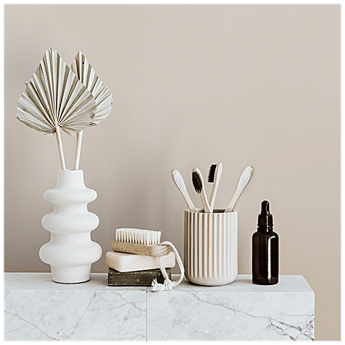 Bamboooz Bamboo Toothbrush With Activated Charcoal Bristles - Curved Grip, 7.5 cm, Gold, 1 pc