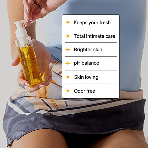 Namyaa Natural Skincare Intimate Hygiene Wash - With Haldi & Chandan, Chemicals Free, 100 ml