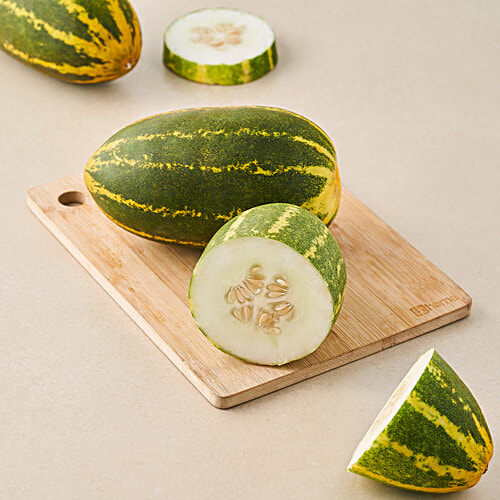 fresho! Mangalore Cucumber, 1 pc (approx. 1-1.5 kg) 