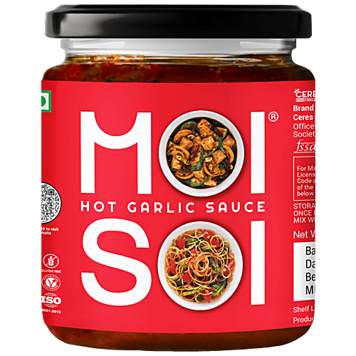 Moi Soi Hot Garlic Sauce - Used As Spread, Marinade, Dip & For Making Chinese, Asian, Thai & Stir Fry Dishes, Vegan, 175 g