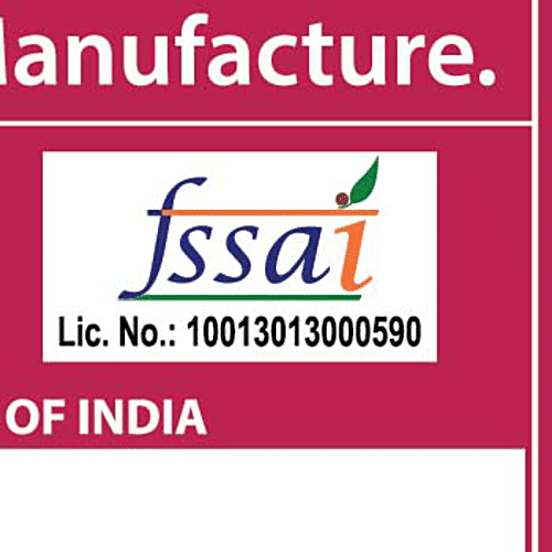 Kanha Soan Papdi - Made With Desi Ghee, Veg, Crispy & Flaky Texture, Traditional Sweet, 800 g Pouch 