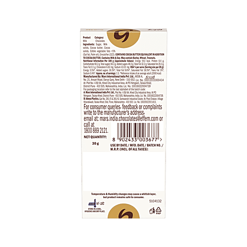 Galaxy Smooth Milk Chocolate Bar, 30 g Loaded with the Goodness of International Cocoa