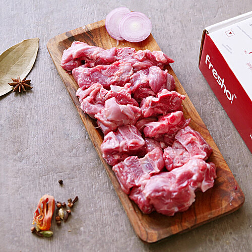 fresho! Mutton - Goat Kid Neck, 900 g (24-32 pcs)