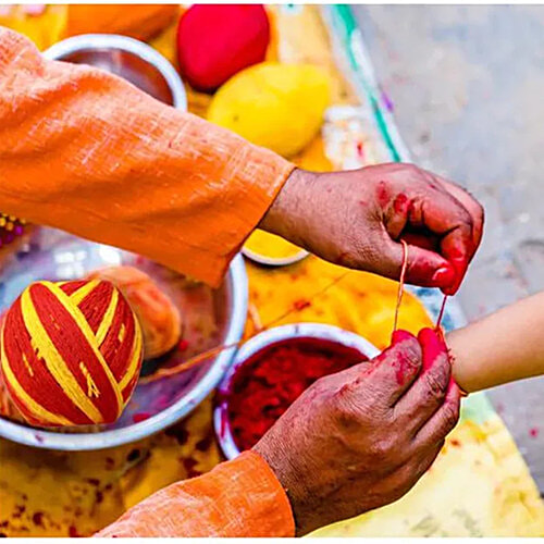 Shubhkart Moli Roll/Milan - Red & Yellow, 1 pc