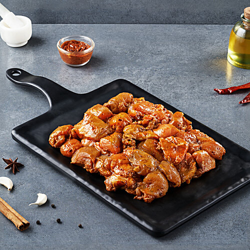 fresho! Amritsari Achari Chicken Tikka - Fresh & Juicy, Marinated, Ready To Cook, 900 g (40-48 pcs 15-20 g each) 