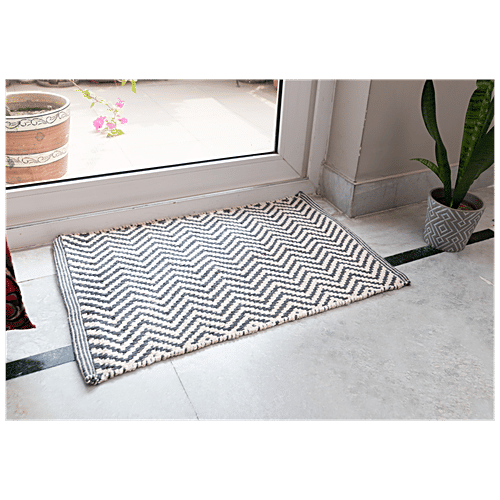 Buy Veriza Balcony/Door Mat Durable, Easy To Wash Online at Best