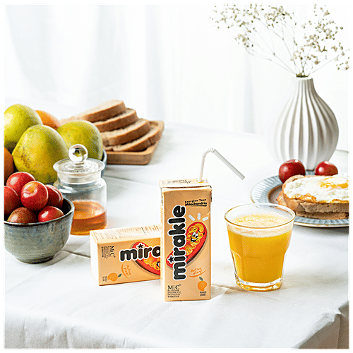 Mirakle  Vitamin C Drink - Mango, Rich In Activated Liposomal, Phospholipids & Mangiferin, 200 ml Pouch 
