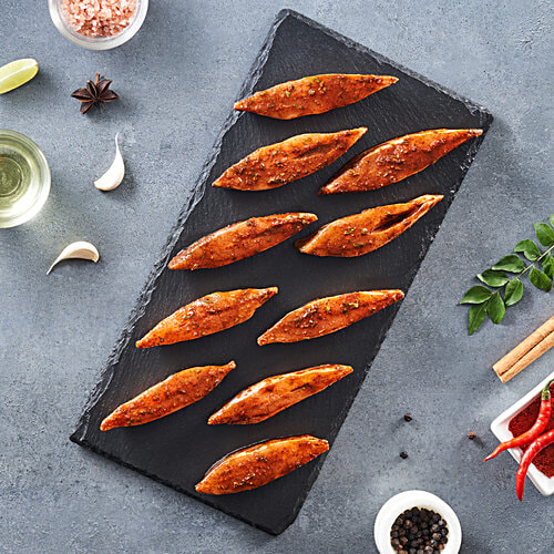 fresho! Malabar Style Pomfret Steak - Fresh & Juicy, Marinated, Ready To Cook, 200 g (2-3 pcs) 