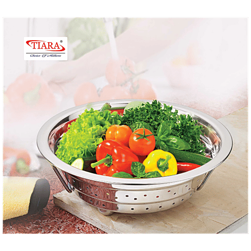 Tiara Aakruti Stainless Steel Colander/Strainer - With Handle, Washing Bowl, For Kitchen, Large, No.5, 26 cm, 1 pc  