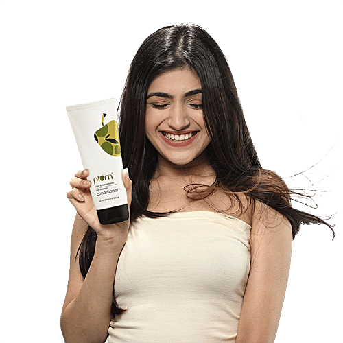 Plum Olive & Macadamia Rich Nourish Conditioner - For Smooth & Shiny Hair, 200 ml  