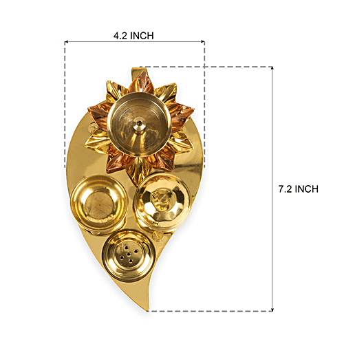 Klassic Model: KL-Thali6M - Pooja Thali, Medium, Leaf-Shape, Brass, For Various Rituals, 1 pc