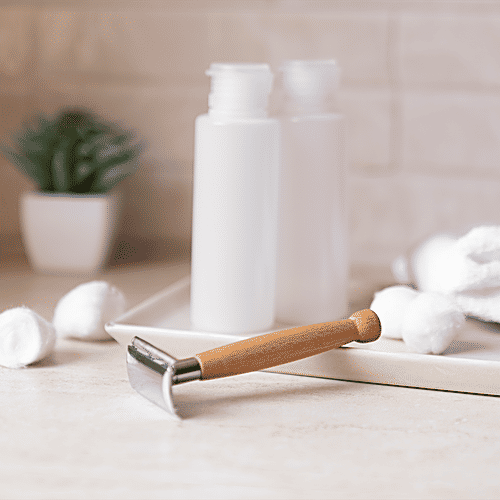 The Woman's Company Bamboo Razor - Stainless Steel Head, Close & Smooth Hair Removal, Bacteria & Rust Resistant, 1 pc  