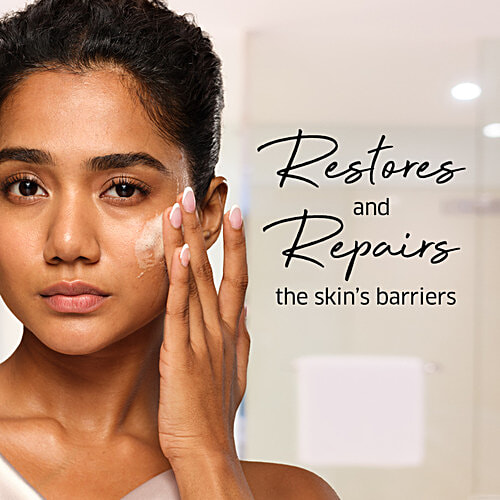 Dermafique pH Balance Cleansing Mousse - Removes Impurities, Dermatologist Tested, All Skin Types, 150 ml  