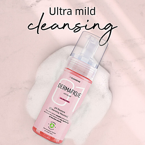 Dermafique pH Balance Cleansing Mousse - Removes Impurities, Dermatologist Tested, All Skin Types, 150 ml  
