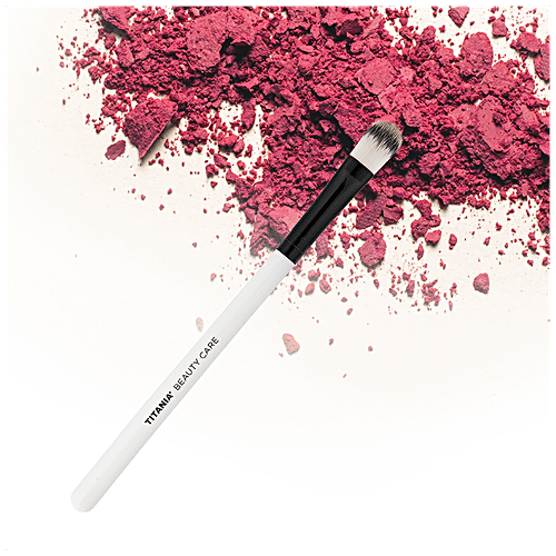 Titania Professional Concealer Brush - With Soft Bristles, Wooden, Synthetic Hair, Large, DP100177, 1 pc