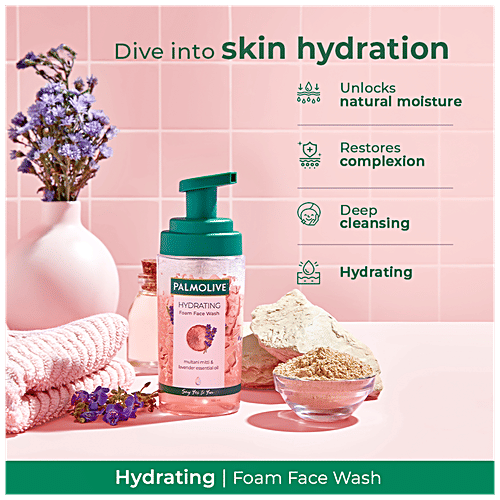 Palmolive Hydrating Foam Facewash - Unique Blend Of Multani Mitti & Lavender Essential Oil, Suits All Skin Types, 100 ml  