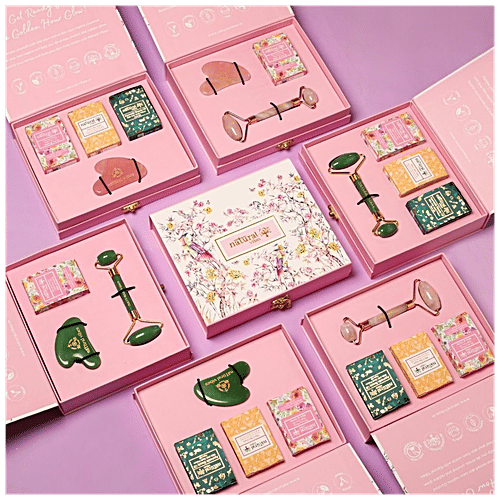 Natural Vibes Natural Vibes Glow Getter Gift Set With Rose Quartz Face Roller, Sunscreen Lotion, Glowd Up Serum & Under Eye Gel Serum, 1 pc (Set of 4) 