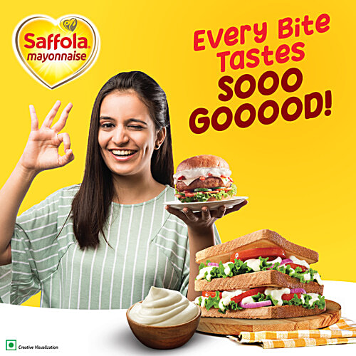 Saffola Eggless Mayonnaise, 250 g Jar Extra Creamy & Tasty, Veg Mayonnaise for sandwich | wraps | pastas | burgers & a dip