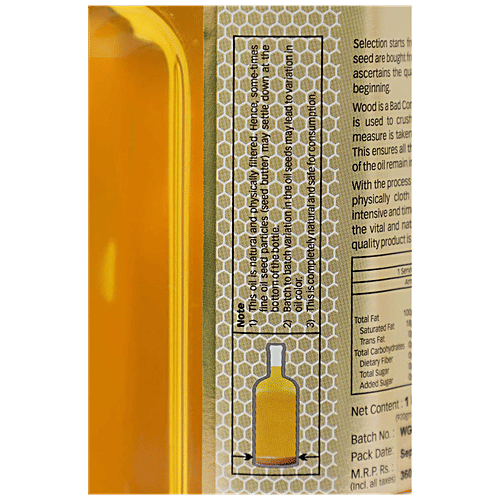 Amrut Shudh Wood Pressed Virgin Ground Nut Oil - Helps Heart Health, Rich In Antioxidants, 1 L Bottle 