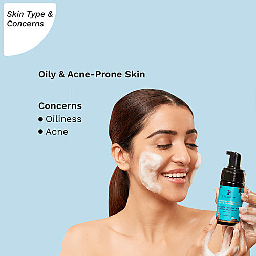 Pilgrim Salicylic & Glycolic Acid Foaming Face Wash For Oily & Acne-Prone Skin, 120 ml  With Yugdugu, No Artificial Fragrance