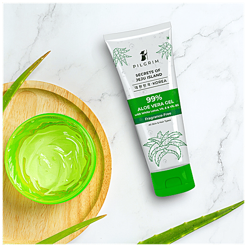 Pilgrim 99% Aloe Vera Gel With White Lotus, Vitamin E & B5, 200 ml Fragrance Free, For All Skin & Hair Types