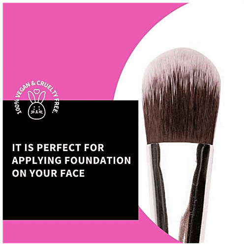 Plume Professional Flat Foundation Application Brush - For Flawless Make Up Application, 1 pc P-05 