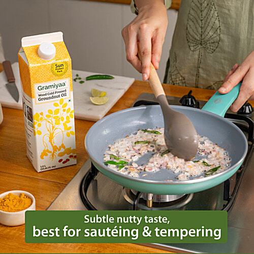 Gramiyaa Groundnut Oil - Wood Cold Pressed, 1 L  Zero Trans Fat, Zero Preservatives, Never Refined