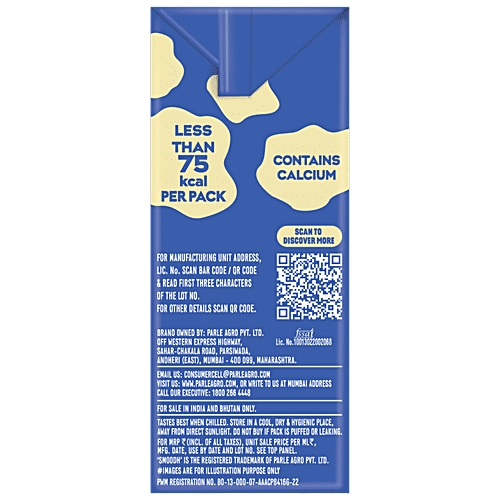 Smoodh Hazelnut Chocolate Flavoured Milk, 80 ml Tetra Pak 