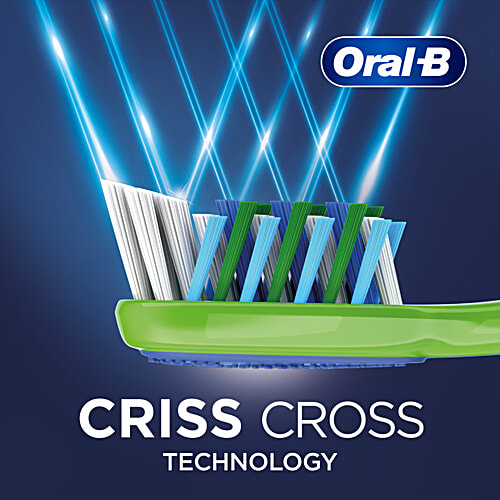 Oral-B Criss Cross Toothbrush - Soft, Anti-Plaque, Removes Up To 90% Germs, Family Pack, 4 pcs  