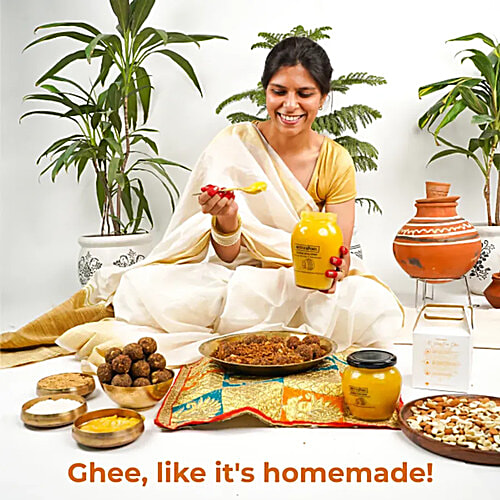 Anveshan A2 Desi Cow Ghee - Bilona Churned, Light On Gut, Lab-Tested, Clarified Butter, 250 ml Bottle 