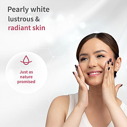 Ayouthveda Pearly White Face Wash - Infused With Pearl-Pea Complex, Vitamin C, For Youthful Glow, 100 ml  